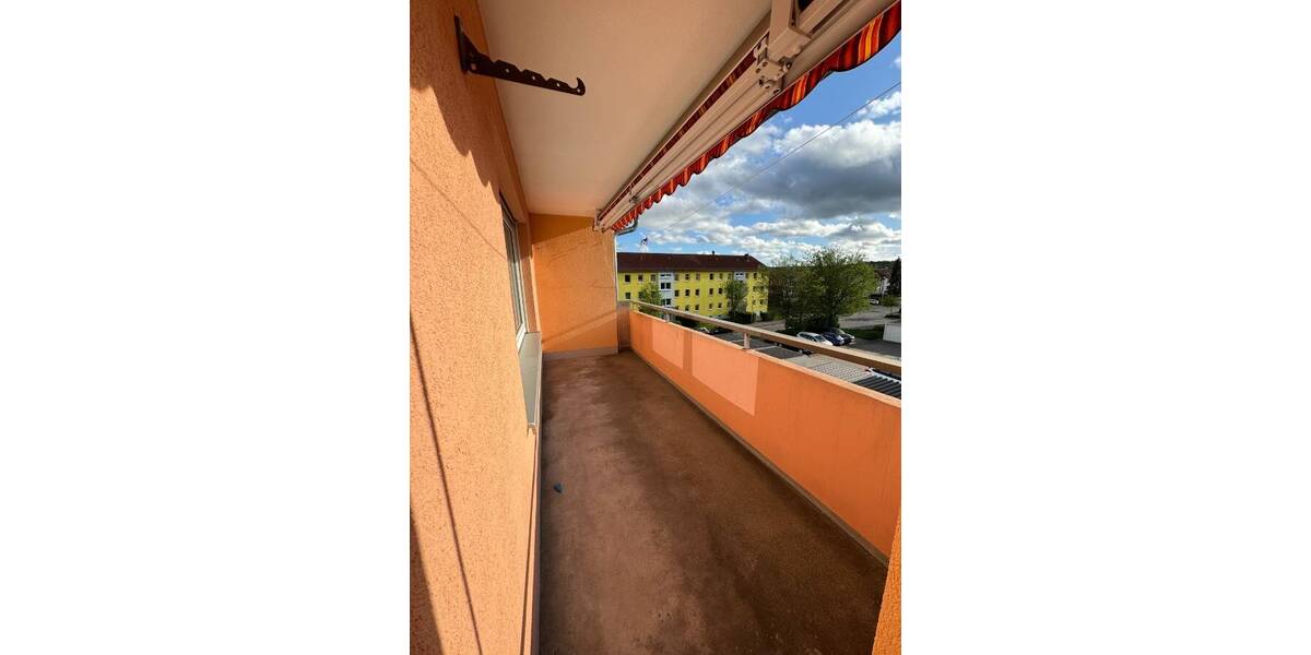 Etagenwohnung Ansbach - 3 Zimmer, 83 m&sup2;, 750&euro; | Angebot:26657008