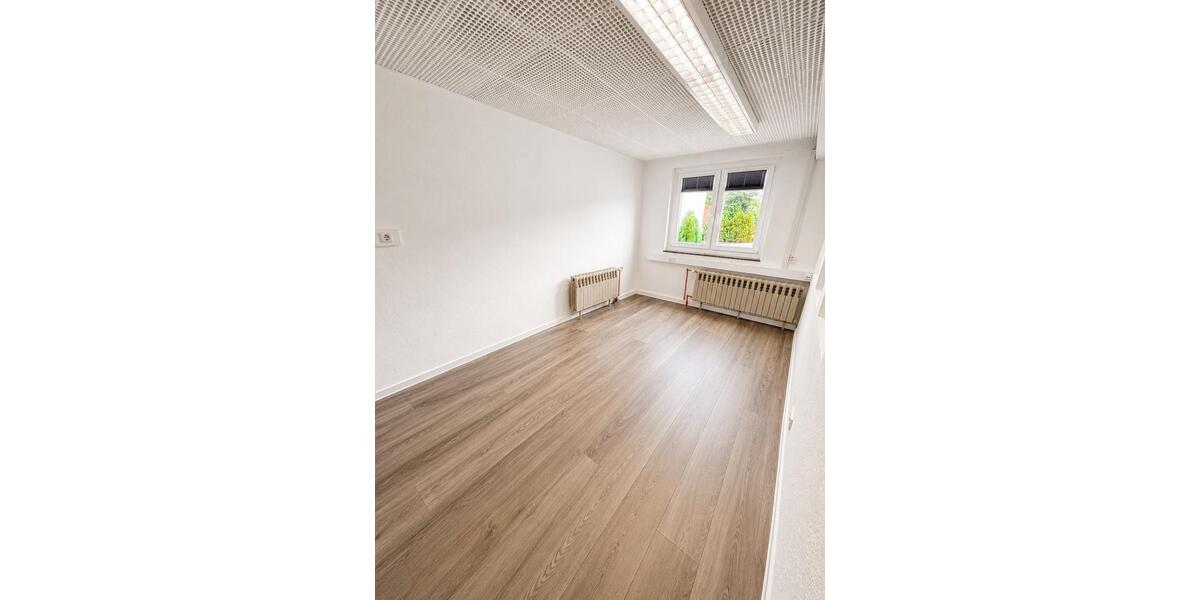Gewerbeobjekt Floh-Seligenthal Seligenthal - 600&euro; | Angebot:26403007