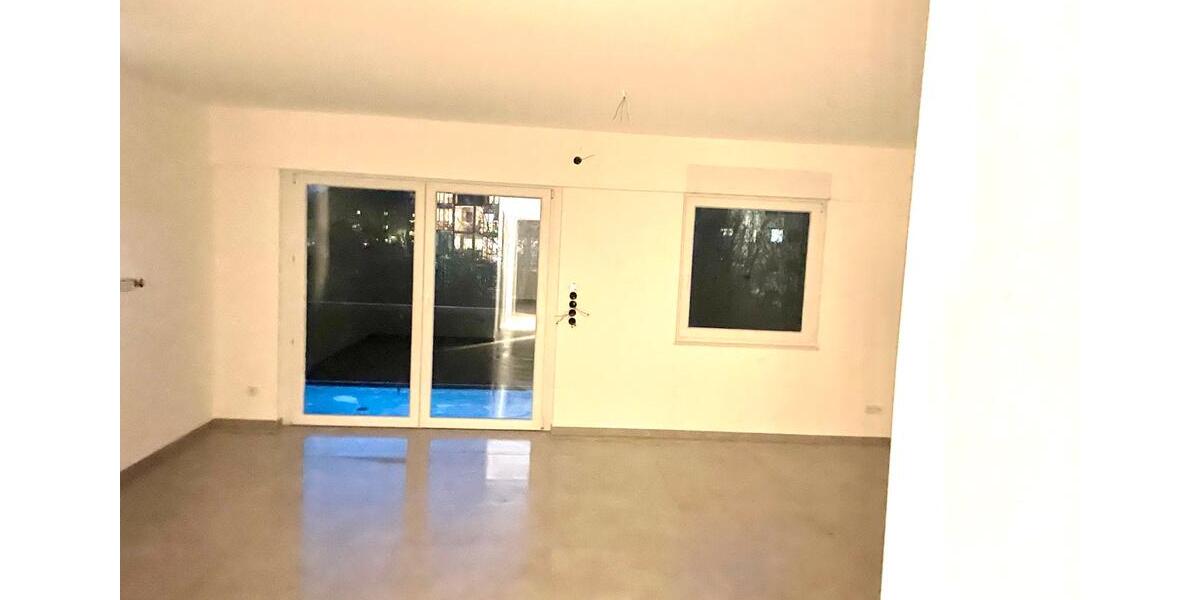 2 Zi, Balkon, FBH, Erstbez.n.Kernsanierung, zentral, ruhig, 2.OG 2 zimmer