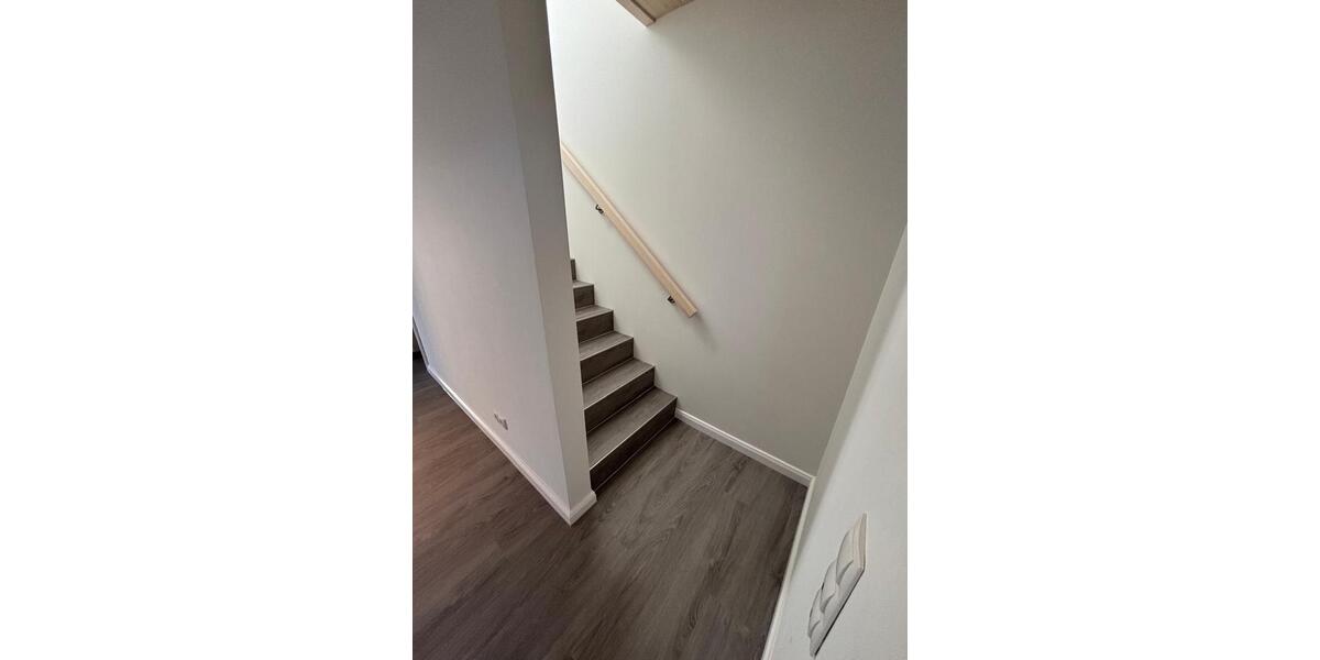 Einfamilienhaus Neukirchen - 3 Zimmer, 83 m&sup2;, 1.350&euro; | Angebot:25127651