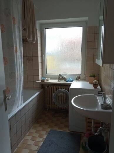 Etagenwohnung Pinneberg - 2 Zimmer, 72 m&sup2;, 795&euro; | Angebot:24835215