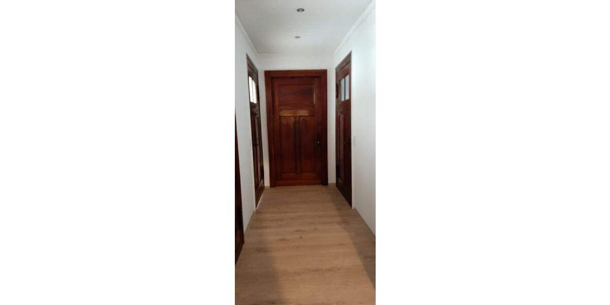 Etagenwohnung Bernburg Bergstadt - 3 Zimmer, 80 m&sup2;, 500&euro; | Angebot:24497849