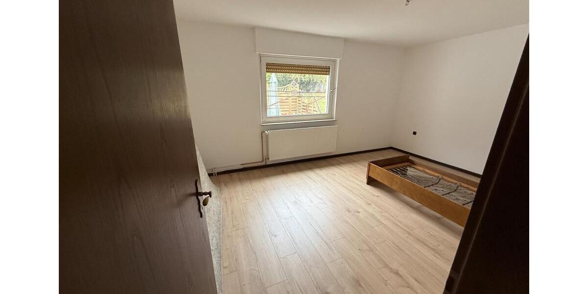 Erdgeschoßwohnung Fulda Aschenberg - 3 Zimmer, 105 m&sup2;, 1.000&euro; | Angebot:24865738