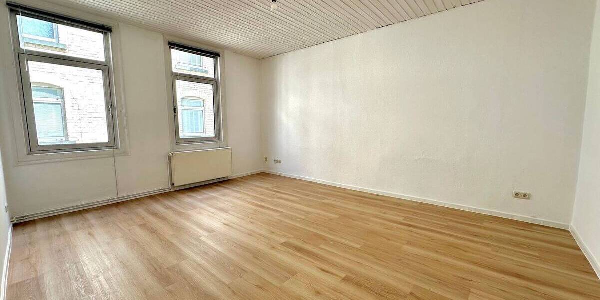 Etagenwohnung Wiesbaden Mitte - 2 Zimmer, 69 m&sup2;, 759&euro; | Angebot:26797013