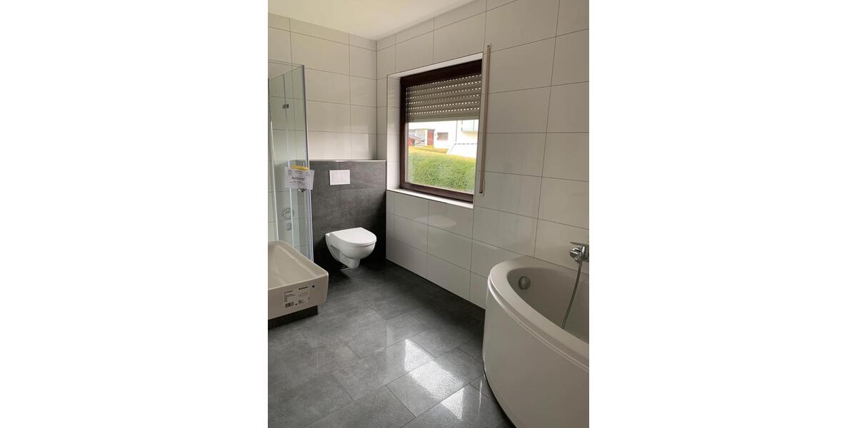 Erdgeschoßwohnung Winterberg - 3 Zimmer, 88 m&sup2;, 1.056&euro; | Angebot:26444151