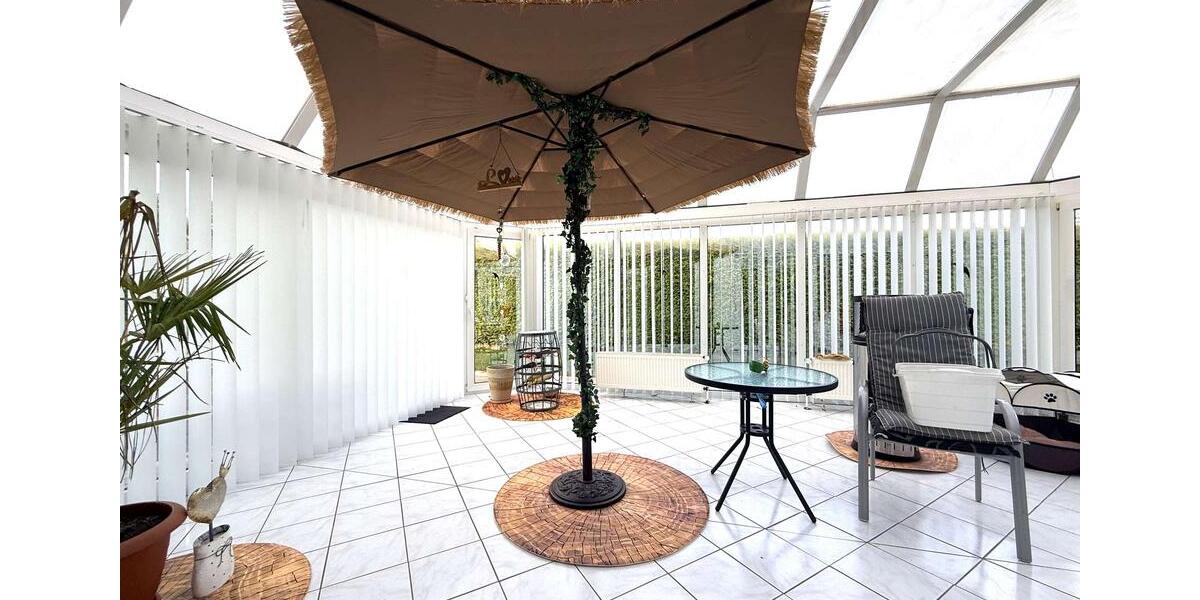 Maisonettenwohnung Bad Pyrmont - 4 Zimmer, 165 m&sup2;, 1.150&euro; | Angebot:26267973