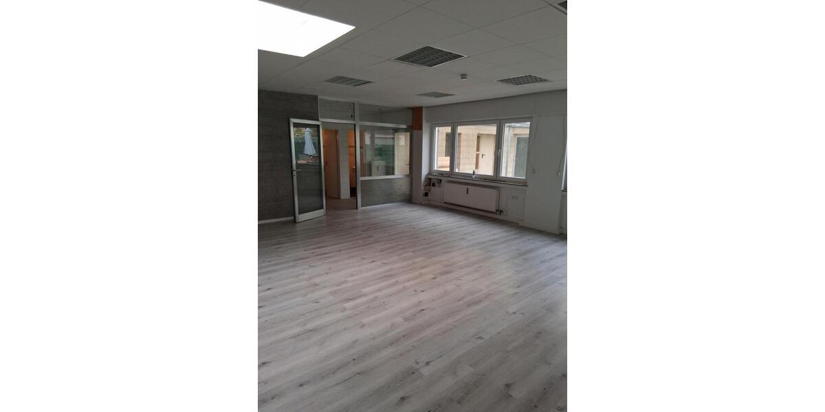 Etagenwohnung Köln Rodenkirchen - 3 Zimmer, 108 m&sup2;, 985&euro; | Angebot:26104586