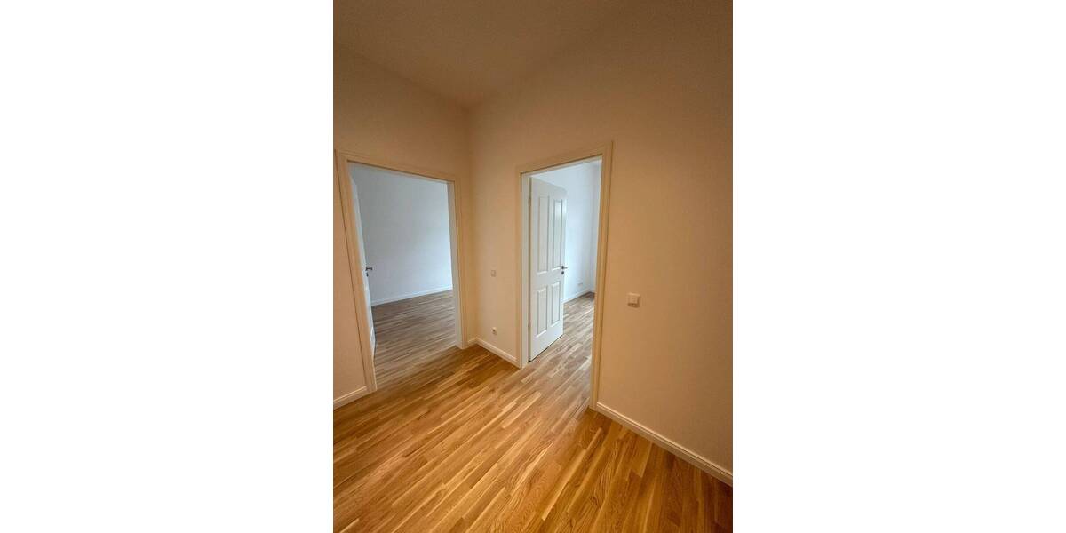 Etagenwohnung Rochlitz - 3 Zimmer, 101 m&sup2;, 915&euro; | Angebot:26156494