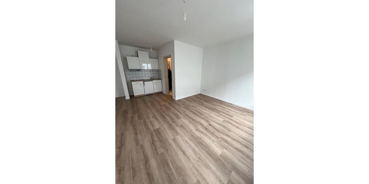 Etagenwohnung Hildesheim - 1 Zimmer, 32 m&sup2;, 260&euro; | Angebot:26704815