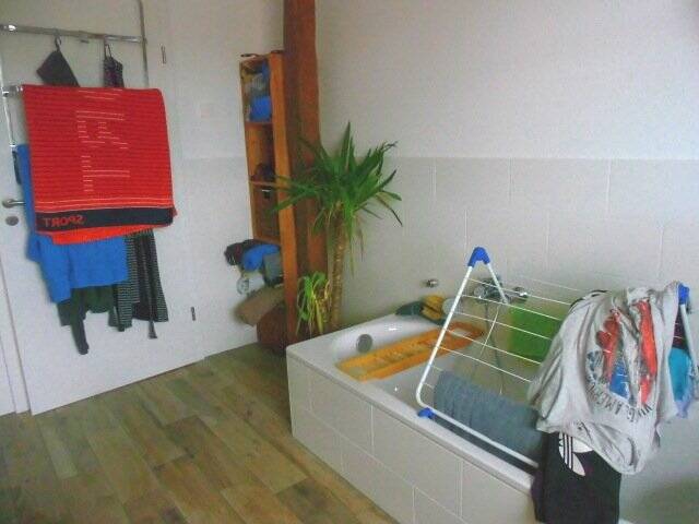 Etagenwohnung Münsterdorf - 3 Zimmer, 113 m&sup2;, 850&euro; | Angebot:26127616