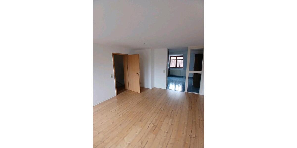 Maisonettenwohnung Burg - 4 Zimmer, 90 m&sup2;, 590&euro; | Angebot:25721886