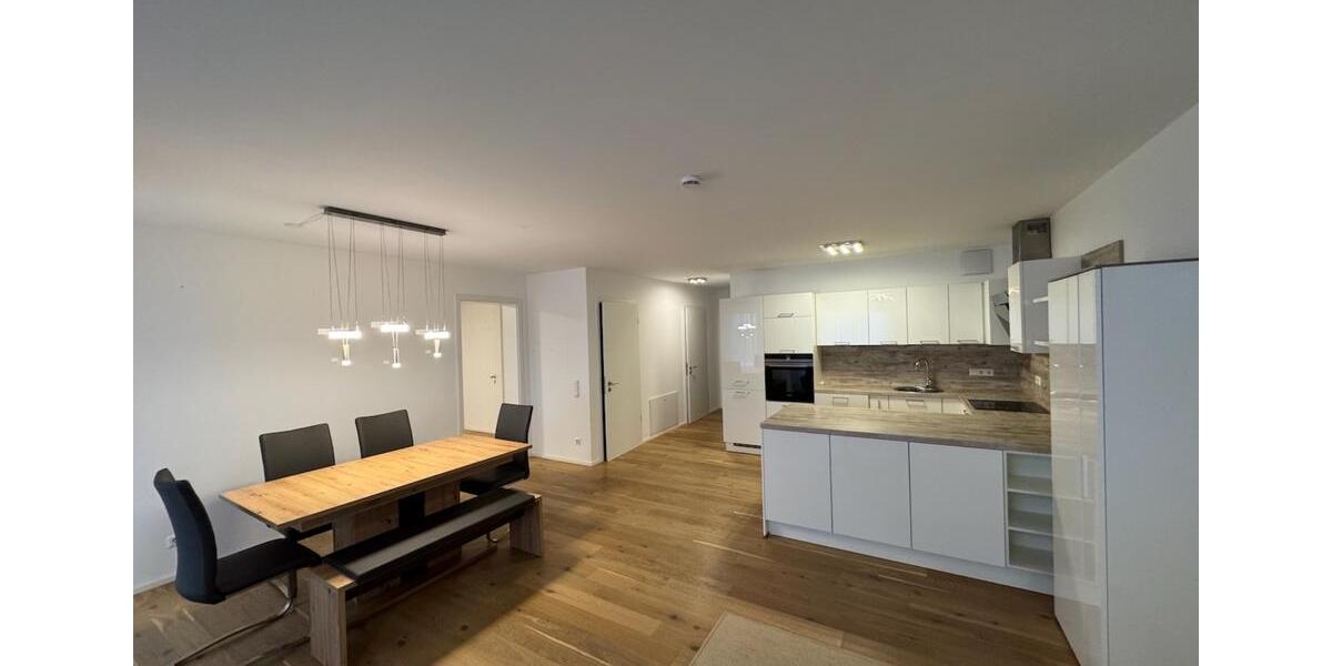 Erdgeschoßwohnung Weißenhorn - 3 Zimmer, 97 m&sup2;, 1.690&euro; | Angebot:24753074