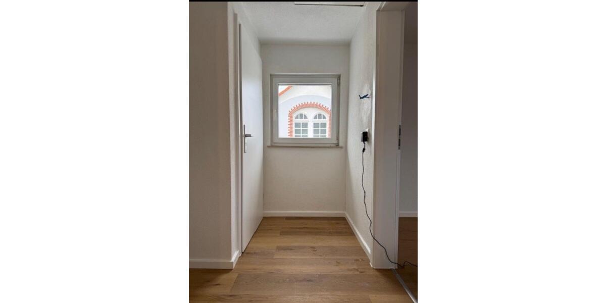 Dachgeschoßwohnung Karlsruhe Neureut - 4 Zimmer, 70 m&sup2;, 1.300&euro; | Angebot:26026661