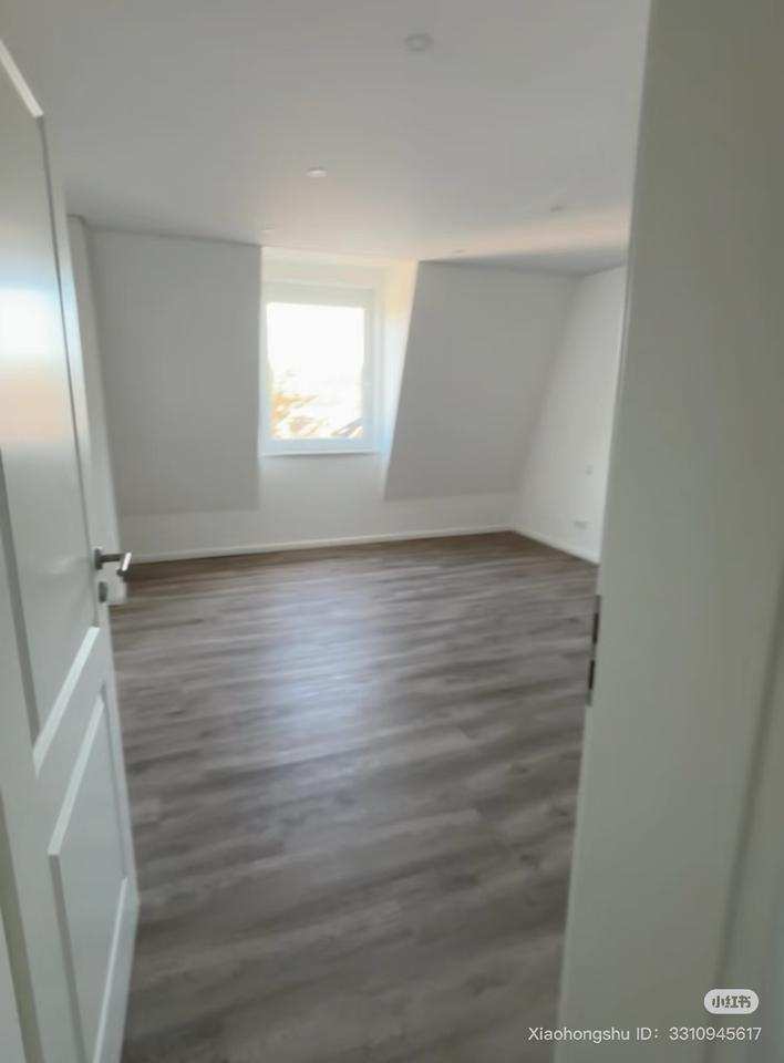 Maisonette Wohnung 90quadratmeter Frankfurt Niederrad zimmer
