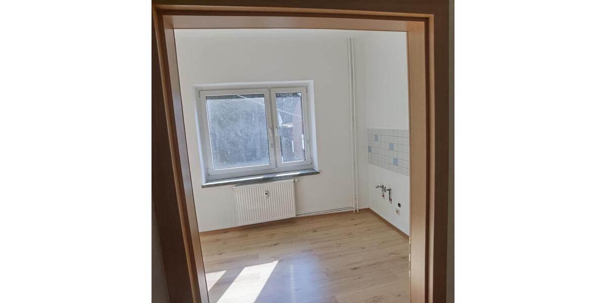 Etagenwohnung Bobritzsch-Hilbersdorf Hilbersdorf - 6 Zimmer, 142 m&sup2;, 700&euro; | Angebot:26476083
