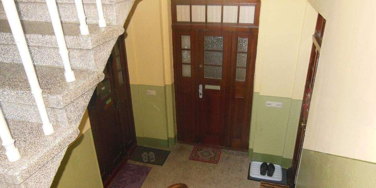 Zimmer Halle (Saale) Damaschkestraße - 2 Zimmer, 49 m&sup2;, 400&euro; | Angebot:25996372