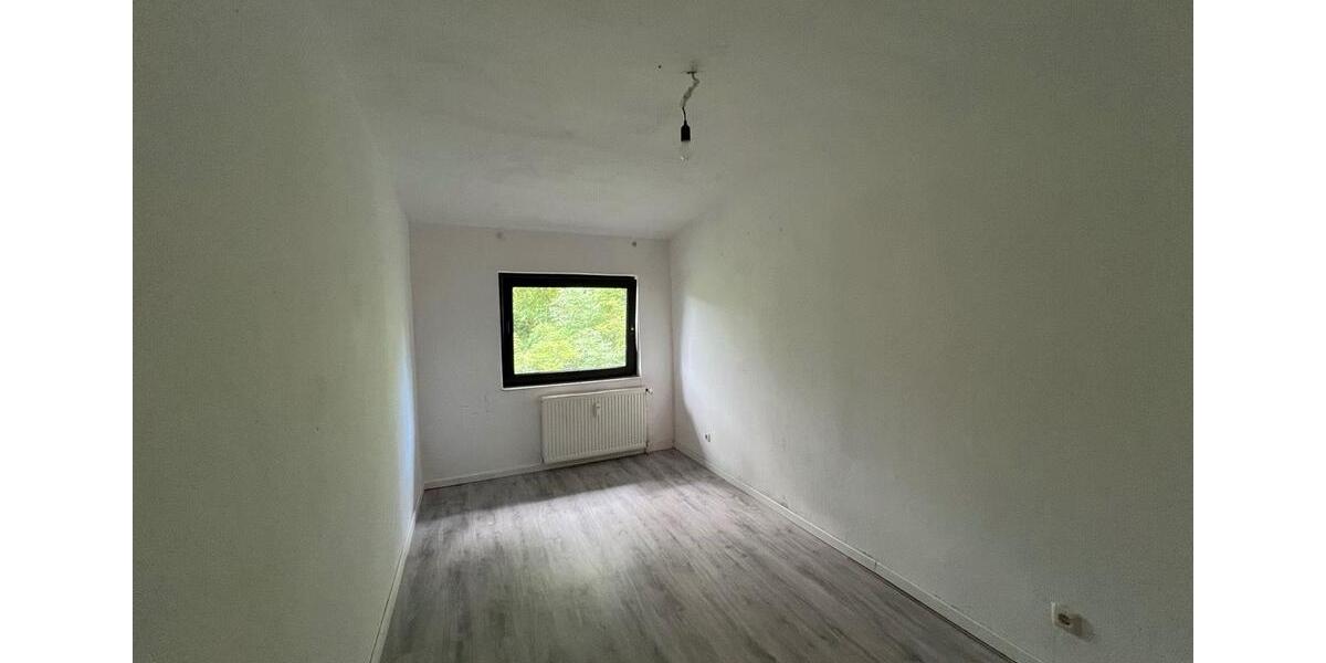 Etagenwohnung Kalletal - 4 Zimmer, 120 m&sup2;, 650&euro; | Angebot:24780690