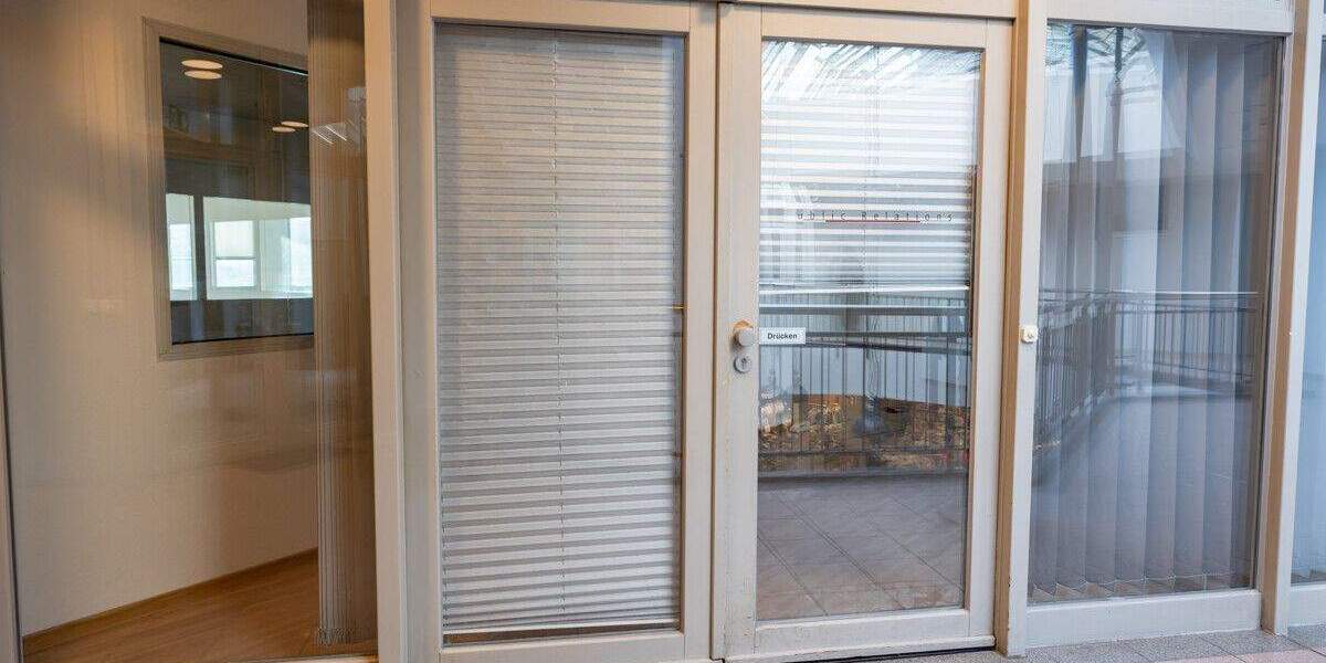 Gewerbeobjekt Delmenhorst Mitte - 5 Zimmer, 250 m&sup2;, 2.375&euro; | Angebot:24581317