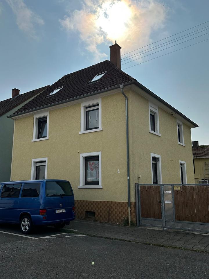 WG Zimmer in Dreier-WG.