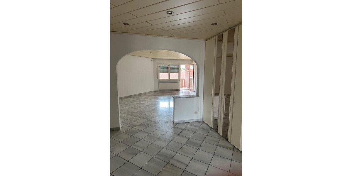Etagenwohnung Neumarkt in der Oberpfalz Altenhof - 3 Zimmer, 73 m&sup2;, 710&euro; | Angebot:26577629