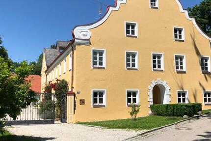 Wohnen in historischem Ambiente zimmer