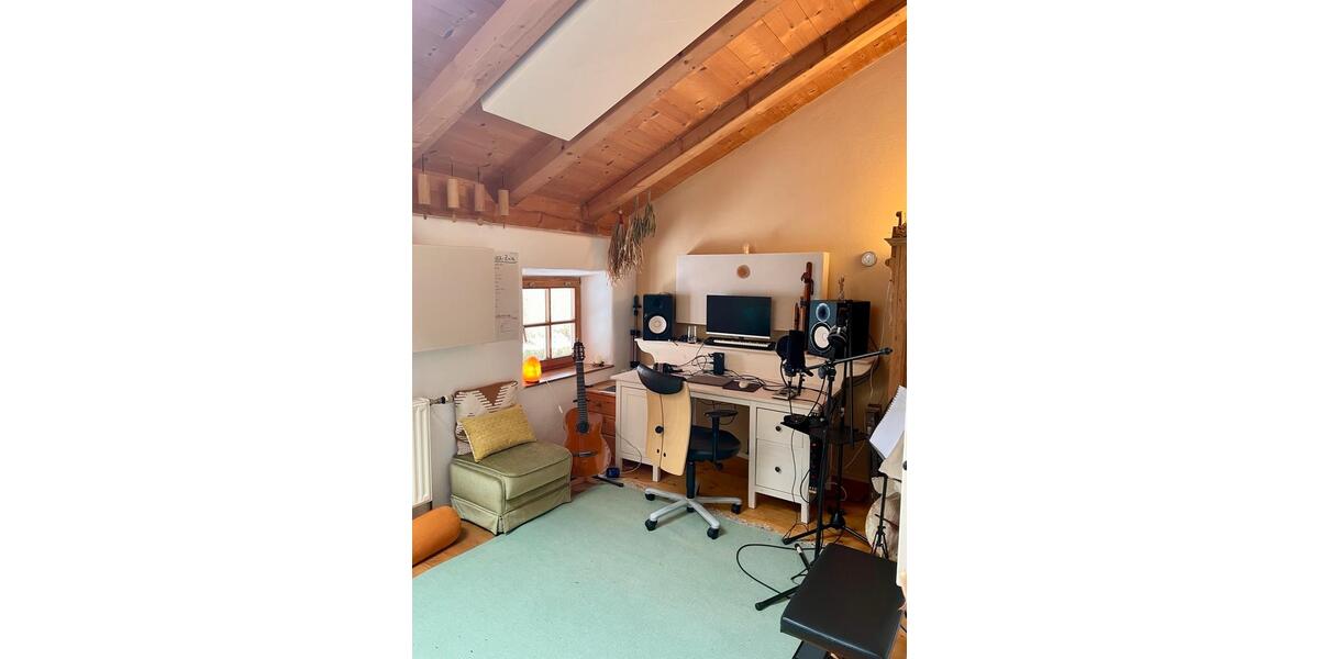 Wohnen auf Zeit Pittenhart - 3 Zimmer, 80 m&sup2;, 1.000&euro; | Angebot:24522189