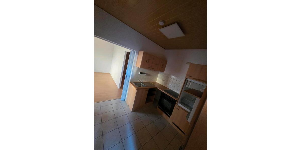 Erdgeschoßwohnung Markersdorf - 1 Zimmer, 35 m&sup2;, 250&euro; | Angebot:26441995