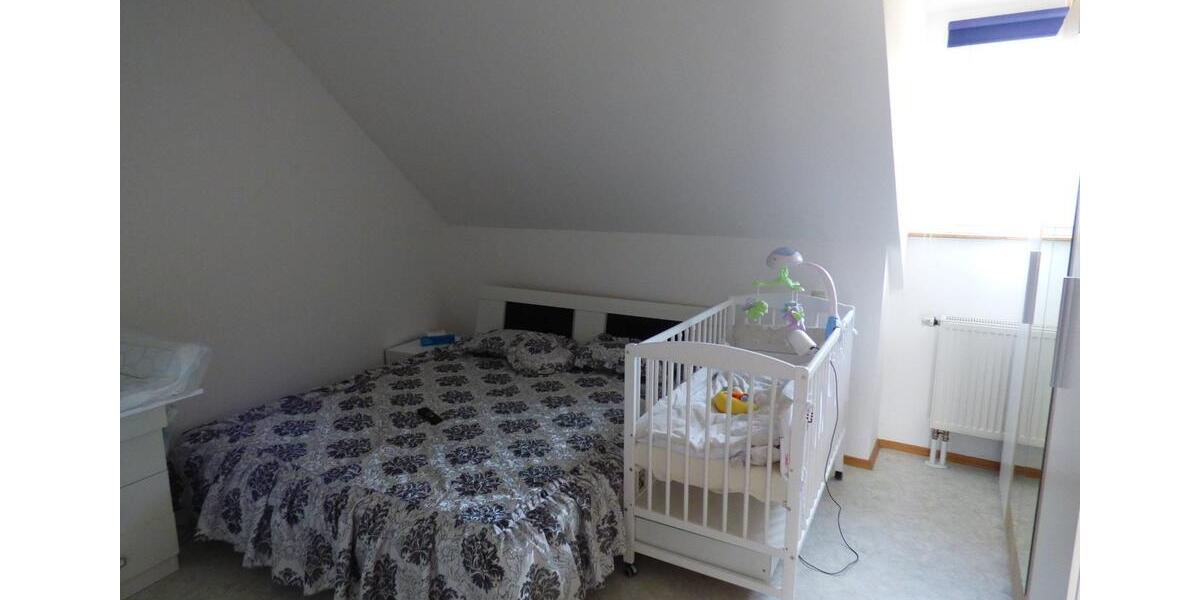 Dachgeschoßwohnung Bischberg - 2.5 Zimmer, 63 m&sup2;, 560&euro; | Angebot:24508638