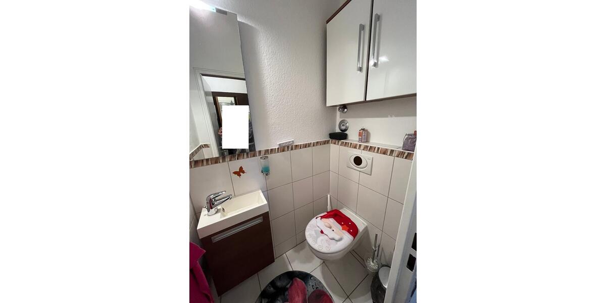 Moderne, voll möblierte 4-Zimmer-Wohnung mit zwei Balkonen 4 zimmer