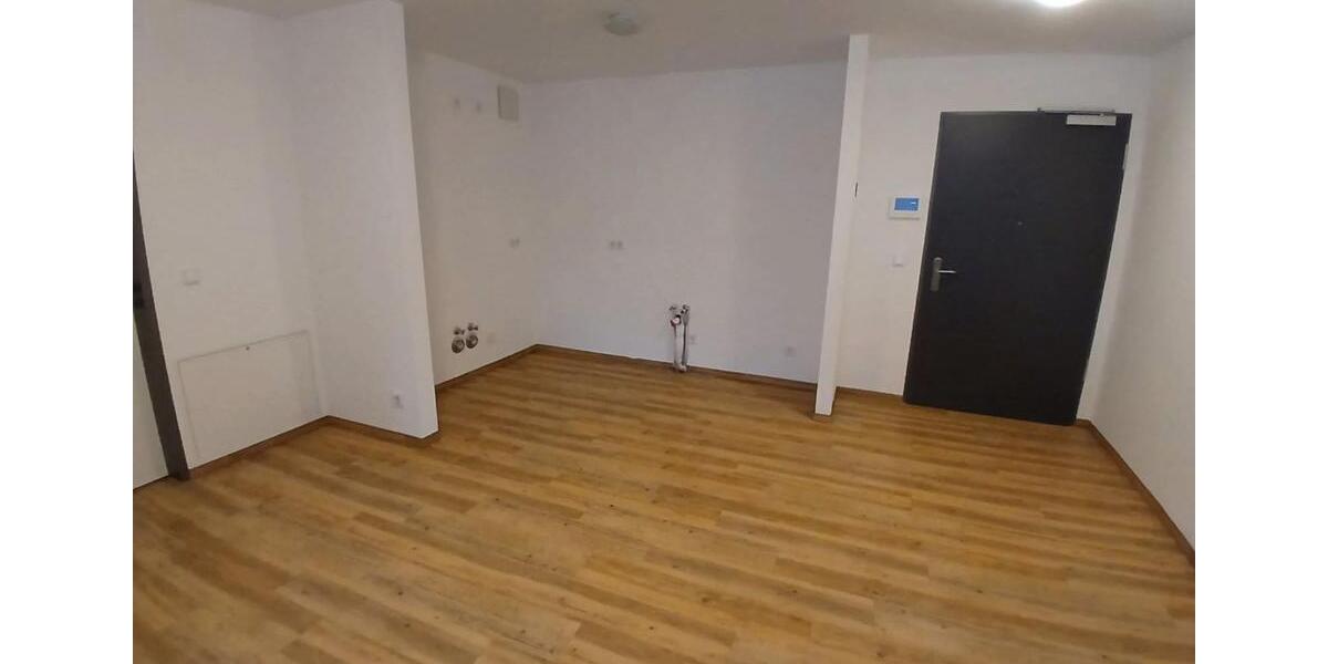 Etagenwohnung Bad Hersfeld - 2 Zimmer, 72 m&sup2;, 800&euro; | Angebot:26193771