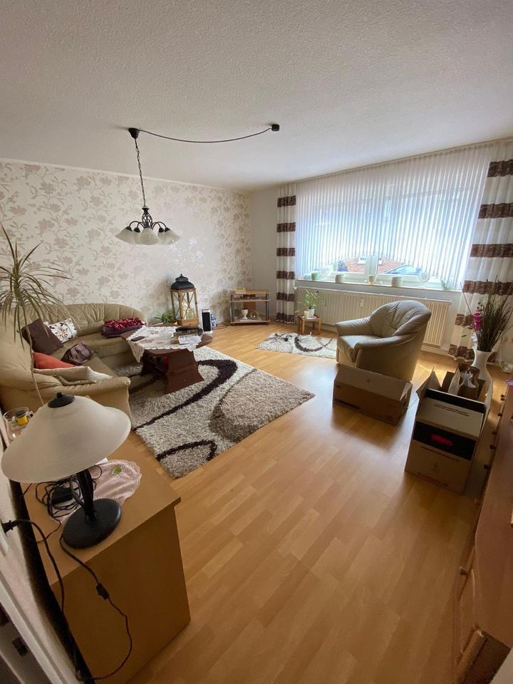 ### charmante 2 Zi. Wohnung mit Küche und Balkon ###