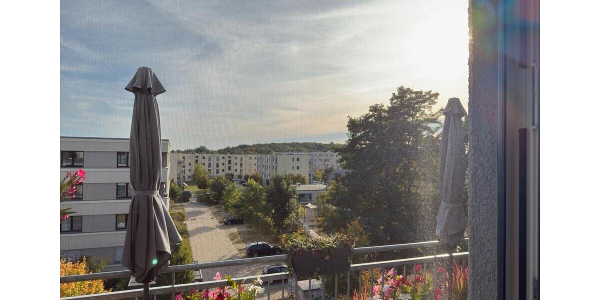 Dachgeschoßwohnung Potsdam - 4 Zimmer, 130 m&sup2;, 1.779&euro; | Angebot:27632323