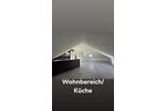 Dachgeschoßwohnung Gronau (Westfahlen) - 3 Zimmer, 110 m&sup2;, 1.100&euro; | Angebot:26423163
