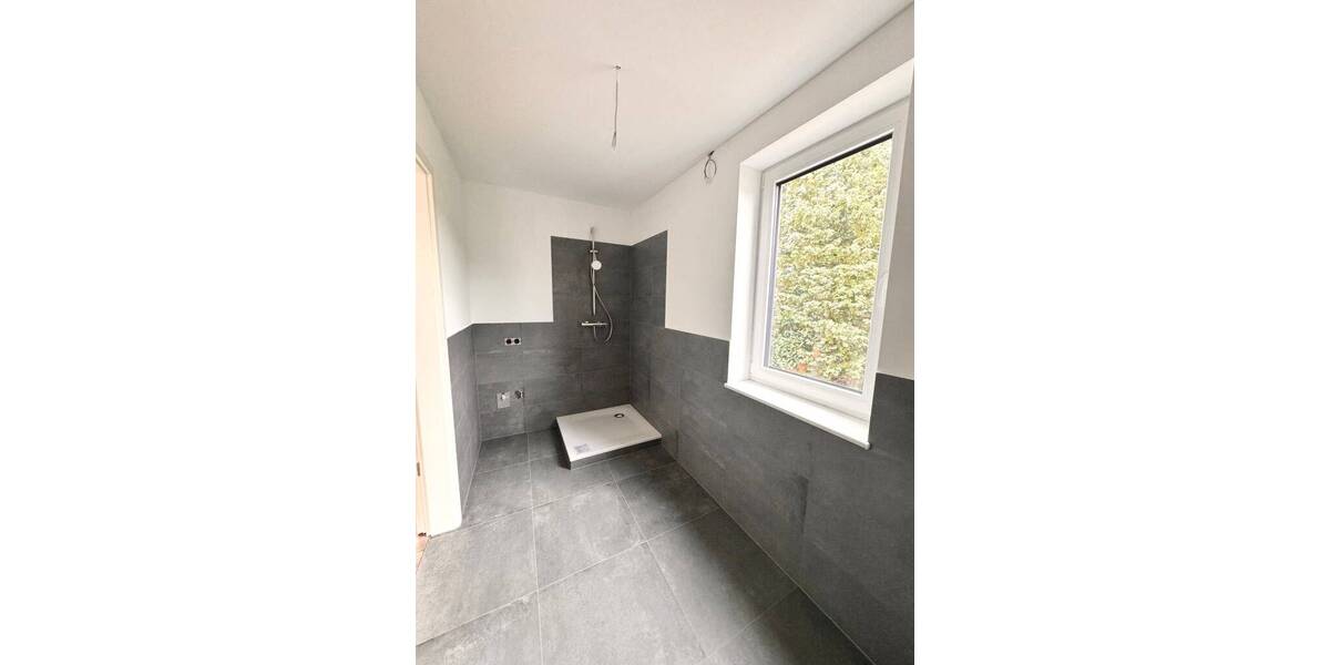 Reihenmittelhaus Bad Segeberg - 5 Zimmer, 104 m&sup2;, 1.700&euro; | Angebot:25743127