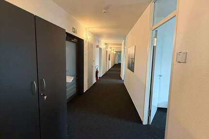 Büro in Ettlingen 2.900 € 230.86 m² zimmer