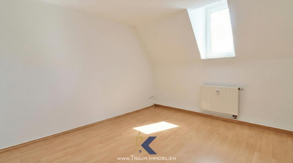 Dachgeschoßwohnung Mühlhausen (Thüringen) - 3 Zimmer, 73 m&sup2;, 440&euro; | Angebot:25143821