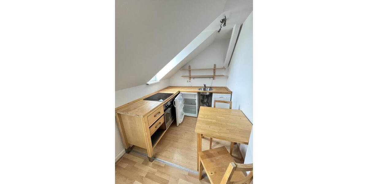 Etagenwohnung Mittweida - 2 Zimmer, 32 m&sup2;, 260&euro; | Angebot:25974121