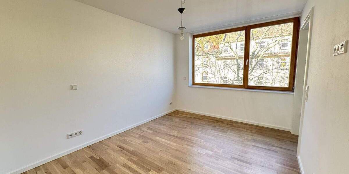 Etagenwohnung Kaiserslautern Innenstadt - 3 Zimmer, 107 m&sup2;, 1.150&euro; | Angebot:25691249