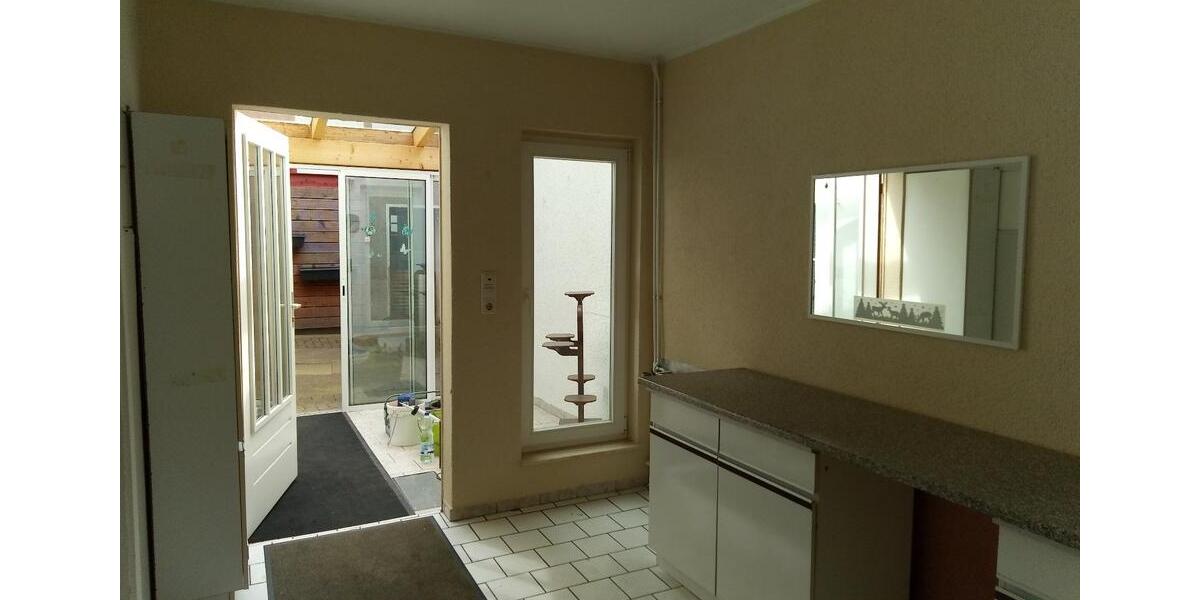 Erdgeschoßwohnung Anrode - 4 Zimmer, 90 m&sup2;, 750&euro; | Angebot:24816302