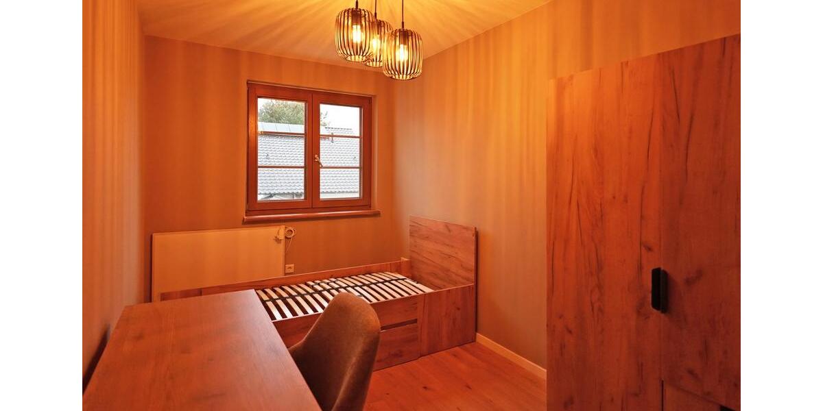 Wohnen auf Zeit Mannheim Almenhof - 5 Zimmer, 12 m&sup2;, 550&euro; | Angebot:26634770