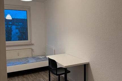 Wohnen auf Zeit Magdeburg Neue Neustadt - 1 Zimmer, 12 m&sup2;, 375&euro; | Angebot:25979054