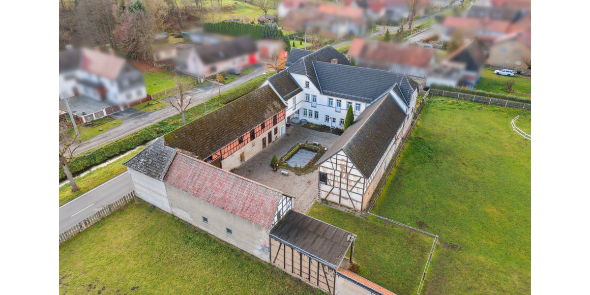 Etagenwohnung Stadtroda - 4 Zimmer, 102 m&sup2;, 1.000&euro; | Angebot:25027026