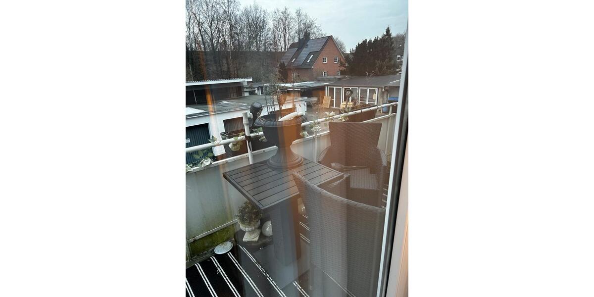 Etagenwohnung Lübeck Sankt Lorenz Nord - 3 Zimmer, 101 m&sup2;, 1.300&euro; | Angebot:24869762