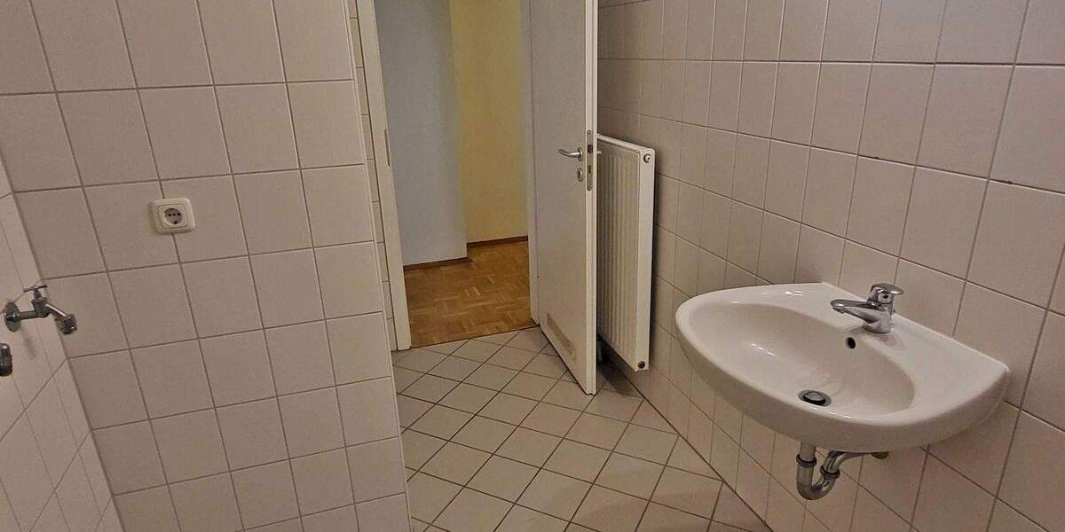 Etagenwohnung Schwerin Altstadt - 450&euro; | Angebot:25773177