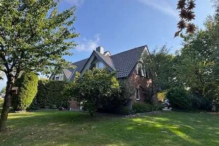 Haus zum Mieten in Herzebrock-Clarholz 1.500 € 180 m²