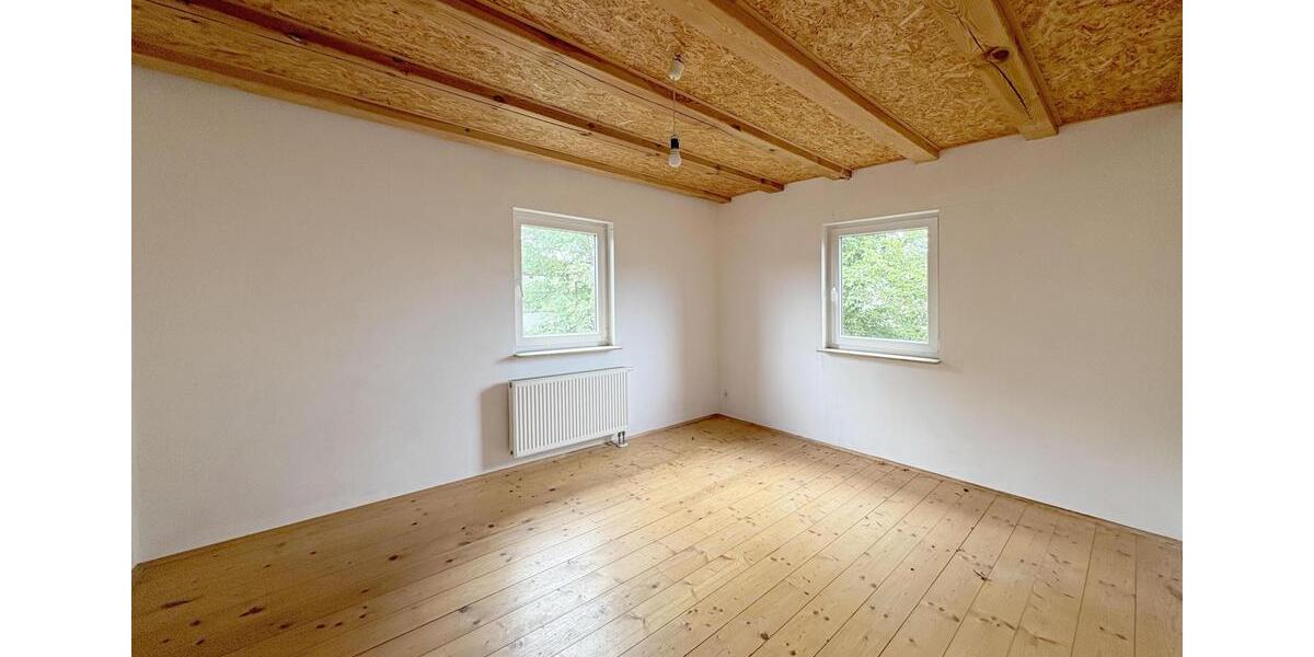 Einfamilienhaus Markkleeberg - 8 Zimmer, 164 m&sup2;, 2.497&euro; | Angebot:25433483