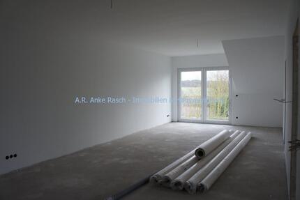 Wohnung Arneburg - 3 Zimmer, 75 m&sup2;, 720&euro; | Angebot:25882148