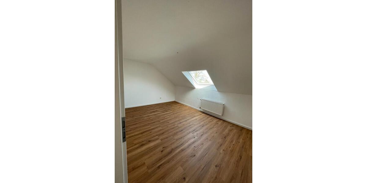 Dachgeschoßwohnung Vreden - 4 Zimmer, 70 m&sup2;, 690&euro; | Angebot:26705005