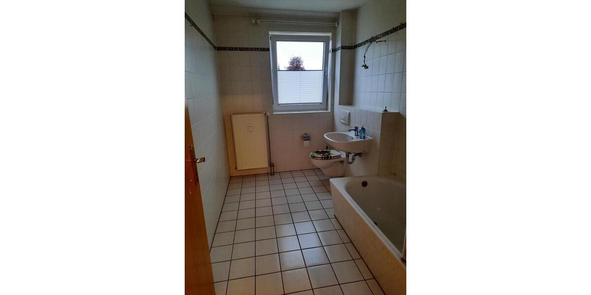 Dachgeschoßwohnung Bockenem - 4 Zimmer, 99 m&sup2;, 680&euro; | Angebot:26047031