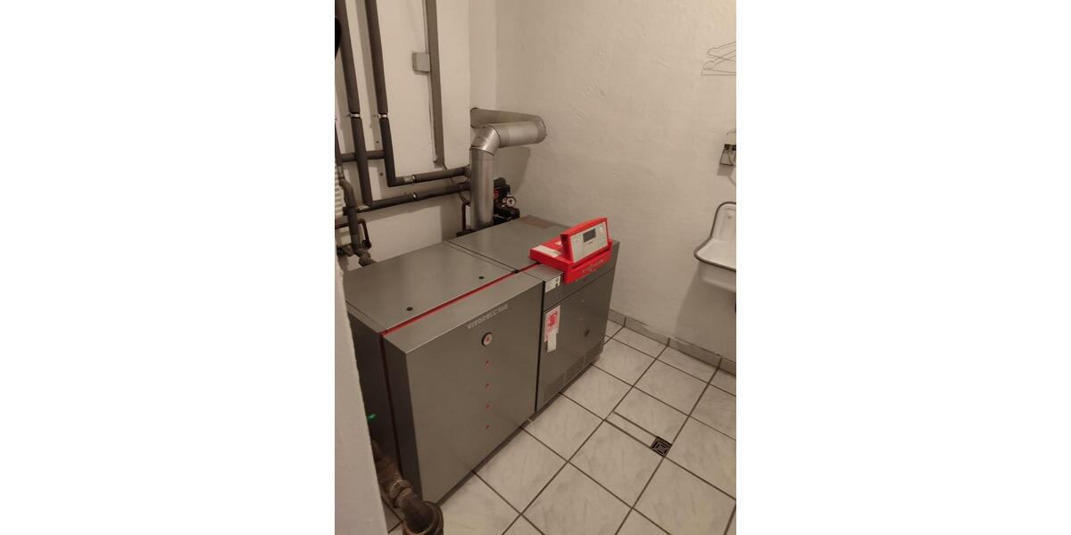 Etagenwohnung Waldmohr - 5 Zimmer, 143 m&sup2;, 1.390&euro; | Angebot:25539903